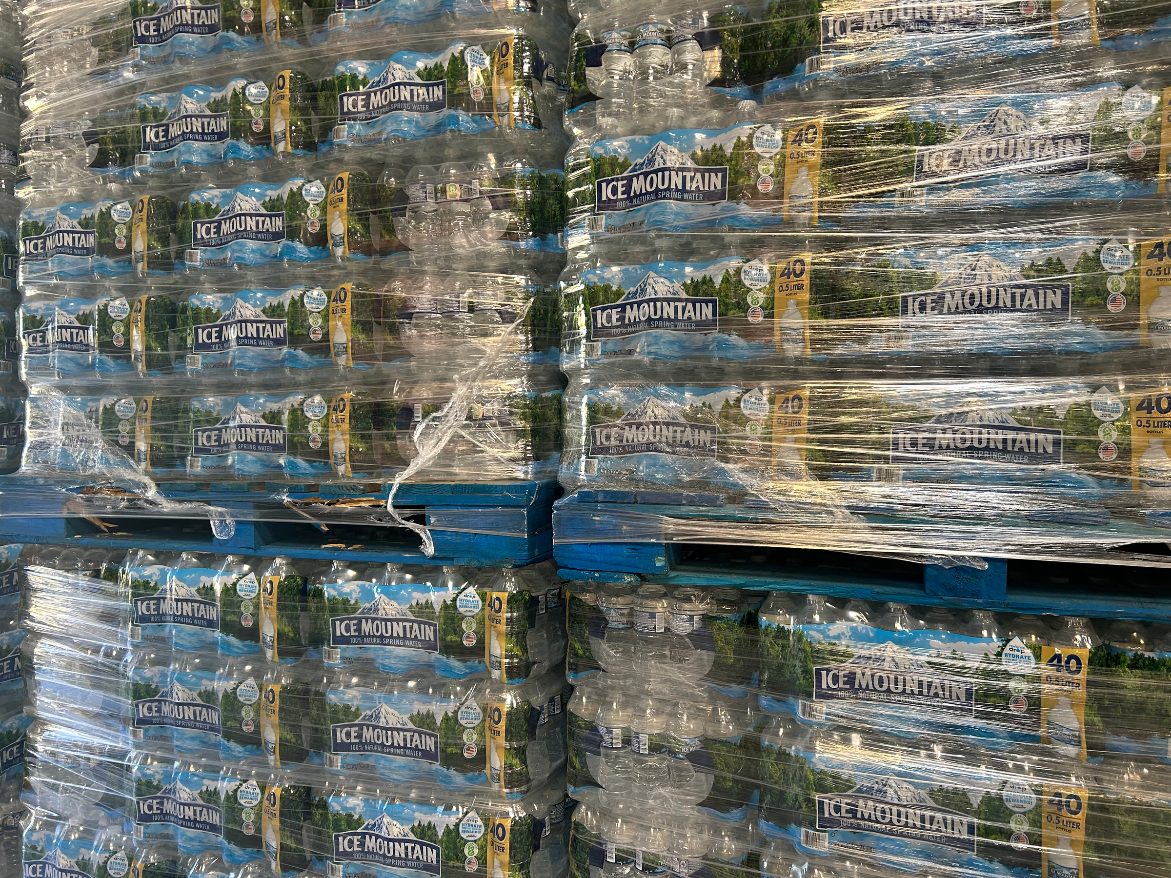 Full_Pallet_Ice_Mountain_2400x